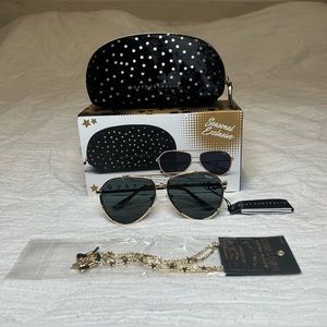 Quay Seasonal Exclusive: The Sparkle Kit ft Dirty Habit Sunglasses